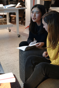 File:Reading session 1.gif