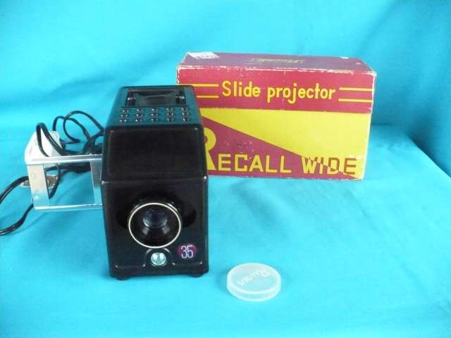 File:Recall Wide Slide projector.jpg