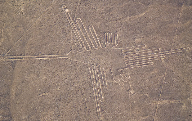File:Nazca-lines-photo.jpg