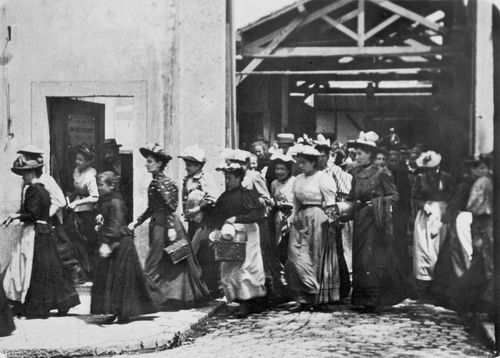 Workers Leaving the Lumiere Factory.jpg