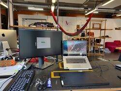 20240902-thijs-new-desk.jpg