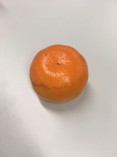 Mandarin whole.jpg