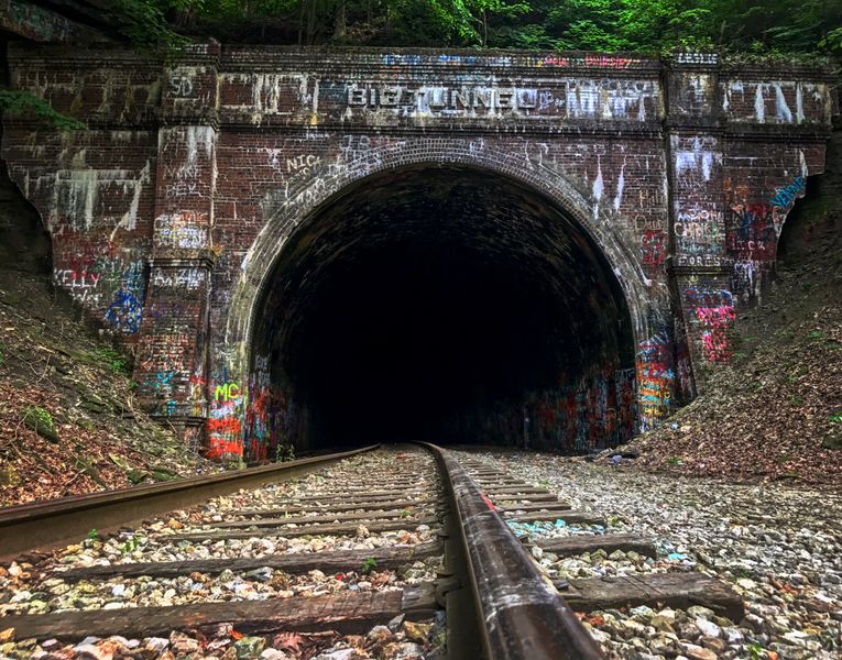 File:Tunnel vpn.jpg