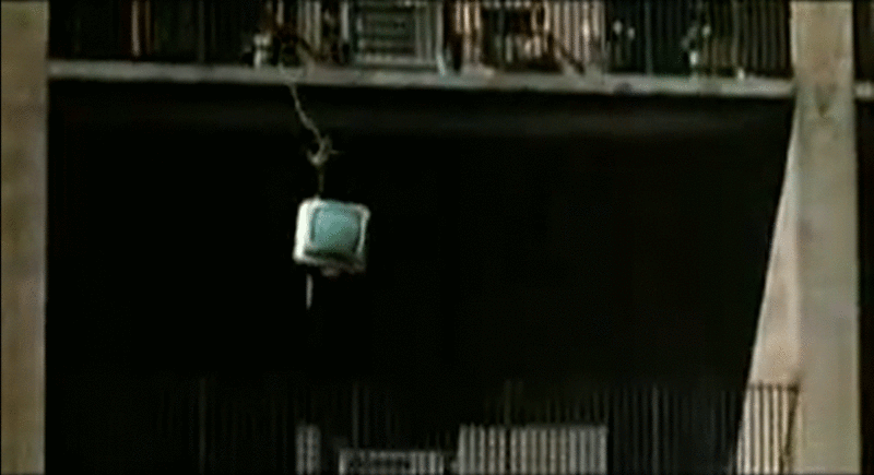 File:00 TV-and internet.gif